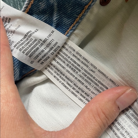 Abercrombie & Fitch Light Blue Denim Jeans - Picture 8 of 8